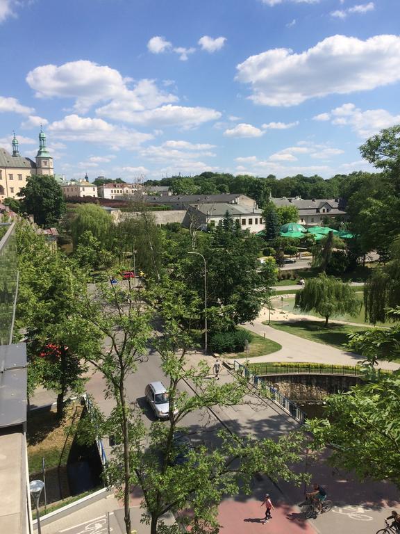 Apartament Na Solnej Z Widokiem Кельце Экстерьер фото